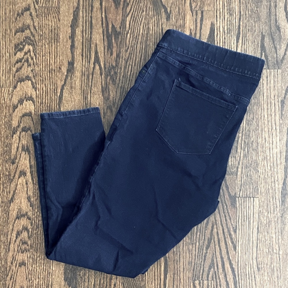 Old Navy Super Skinny Pull-On Jeggings